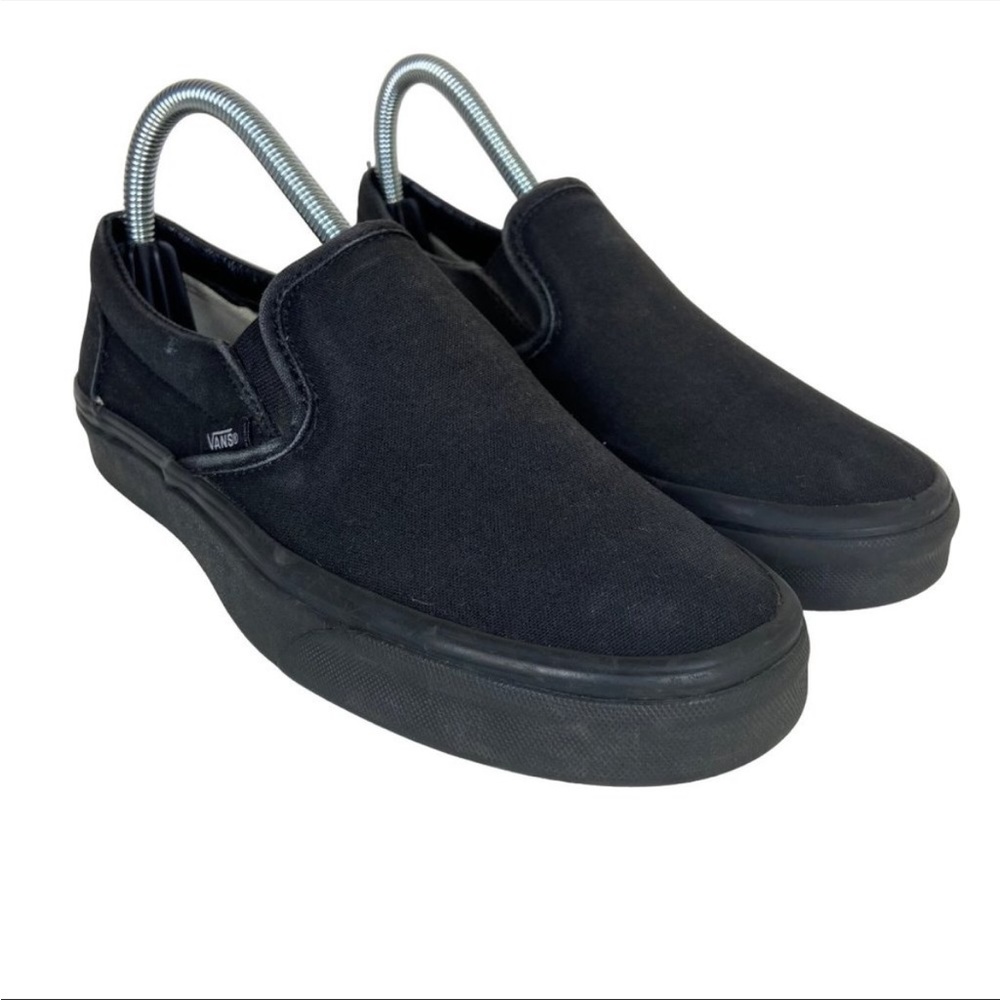 Vans Classic Slip On Skate Shoes Women's Size 7.5 Black Sneakers